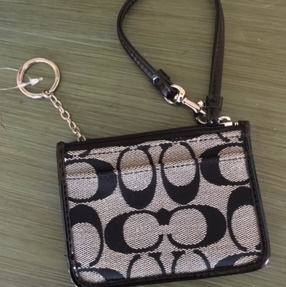 🆕Coach Keychain & Wristlet